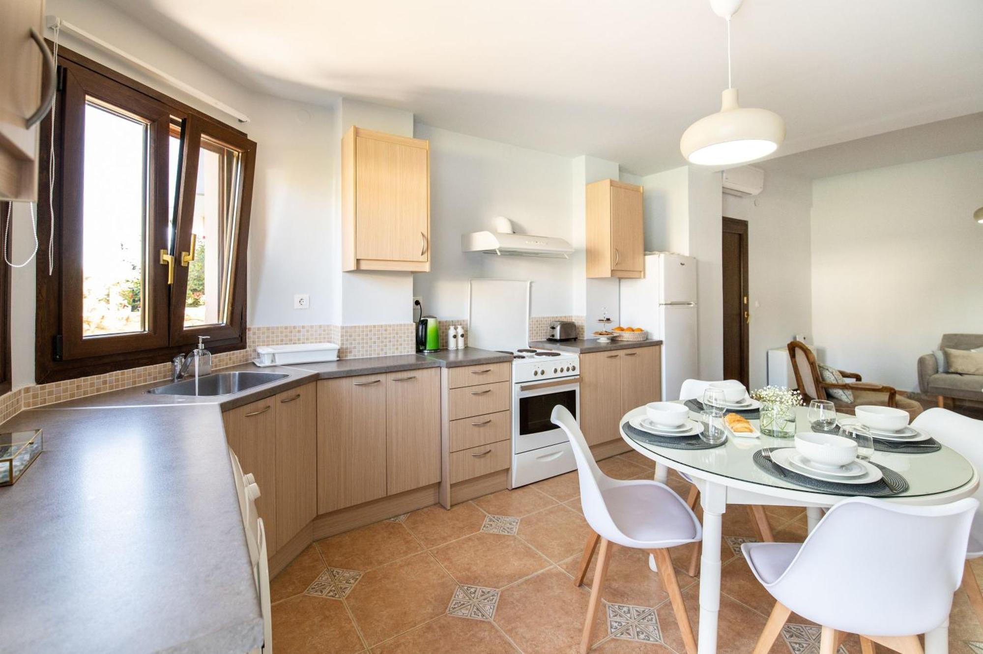 Natalia'S Apartment In Tavronitis Екстериор снимка