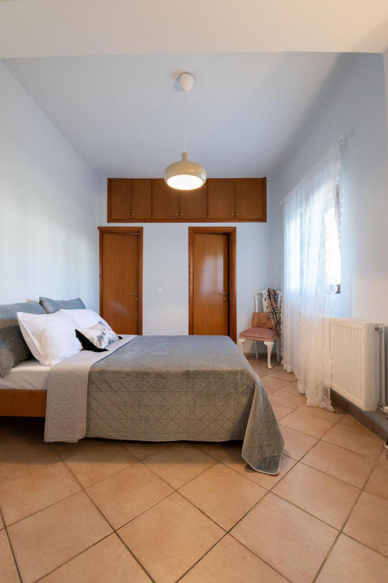 Natalia'S Apartment In Tavronitis Екстериор снимка